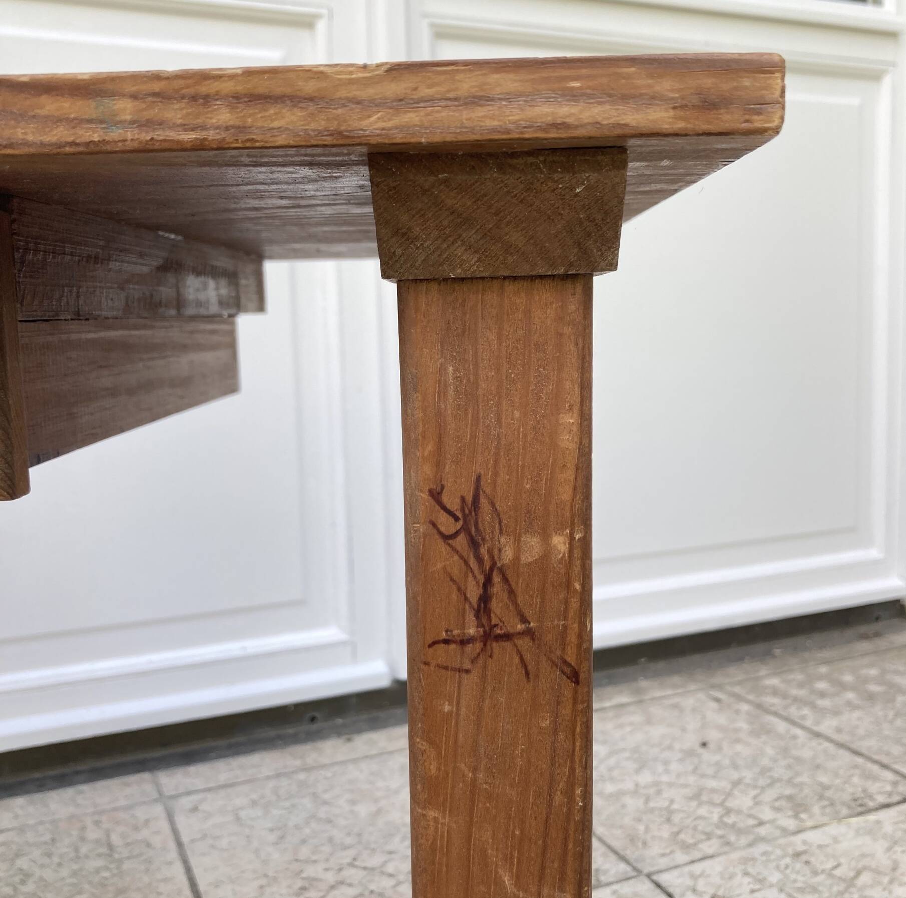 Small wooden desk or coffee table