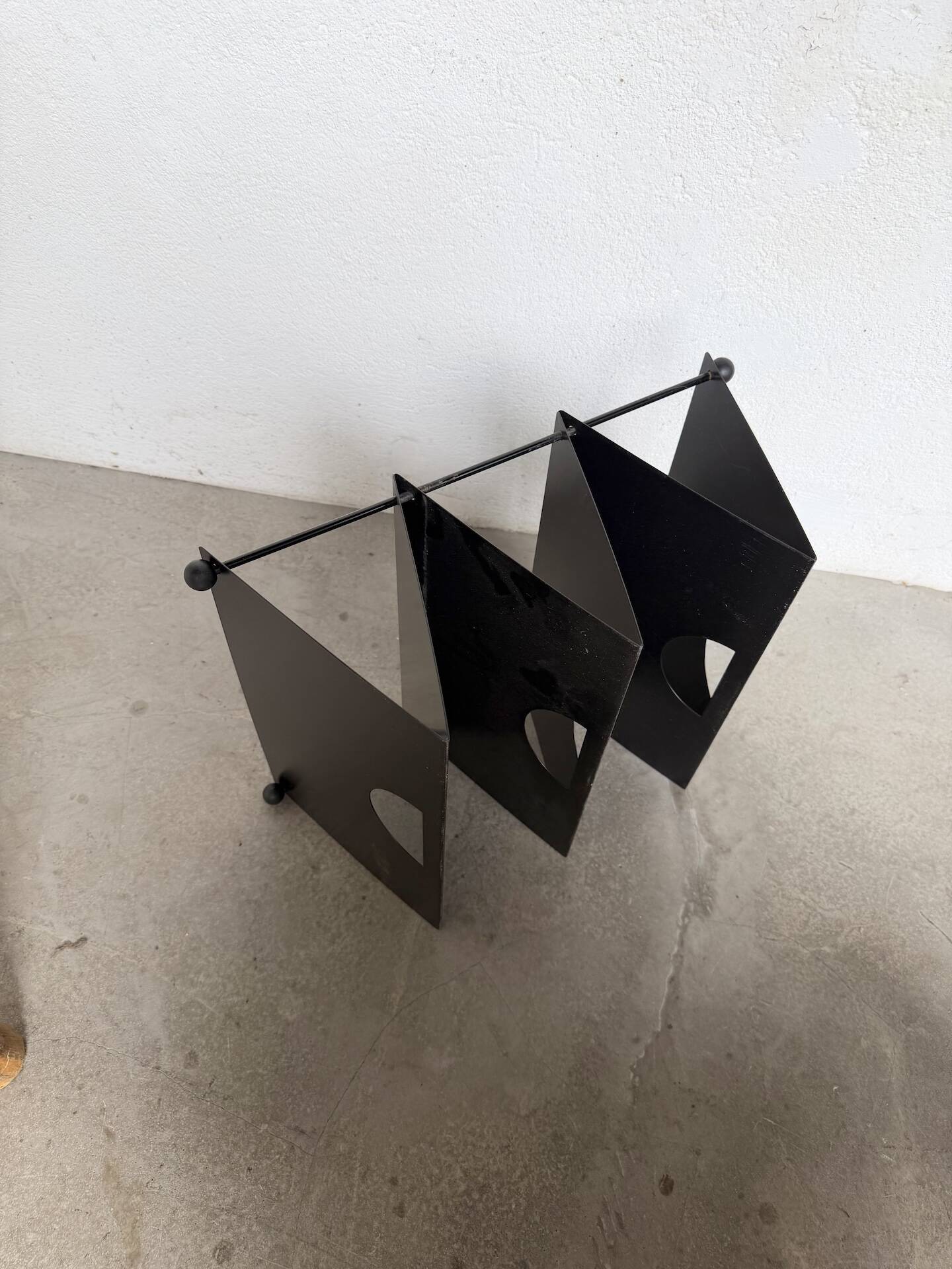 Modular magazine rack Memphis 1980
