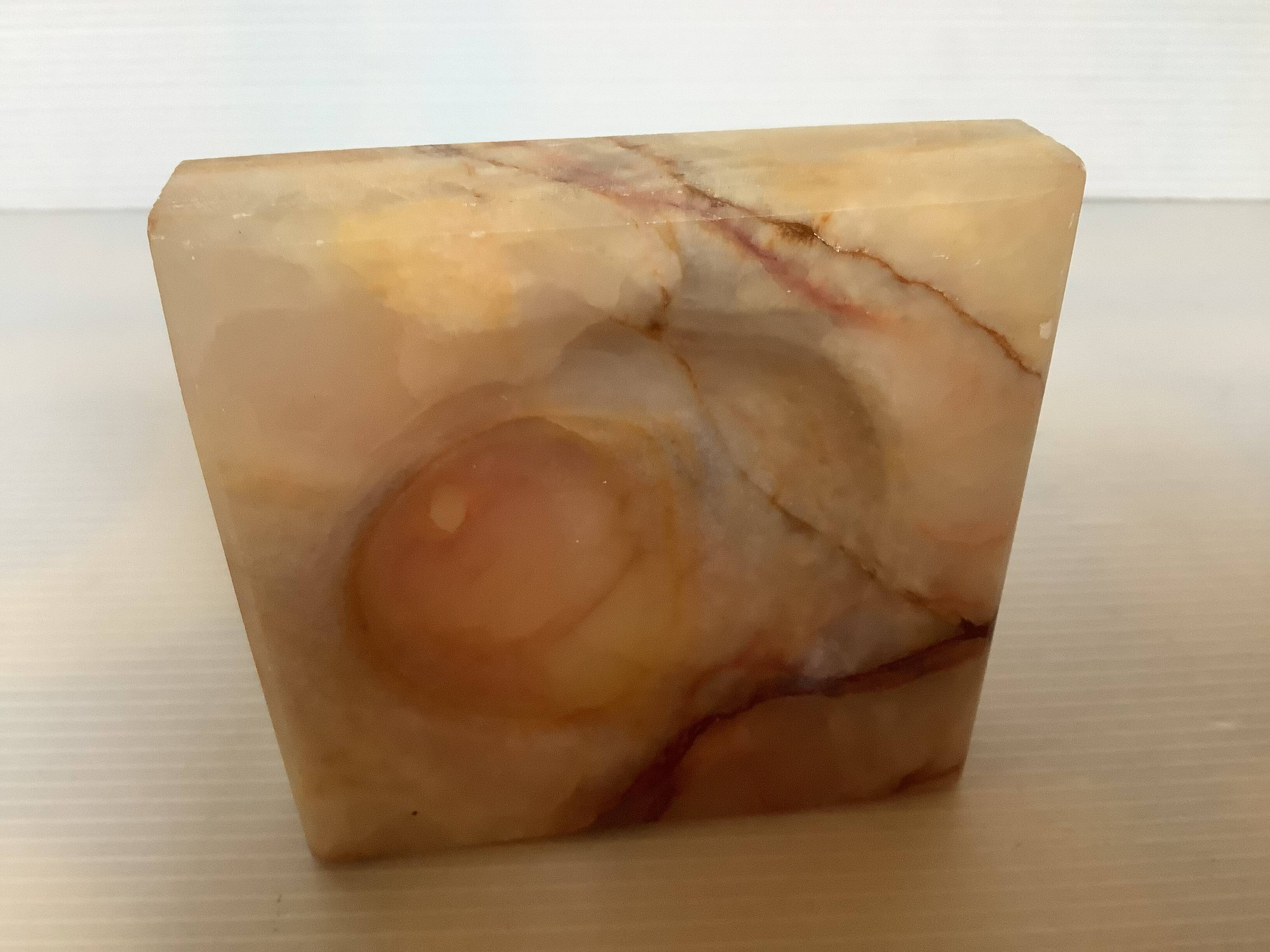 Onyx ashtray catchall