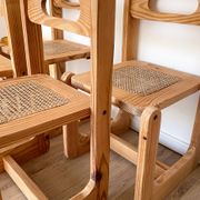 Ensemble de 4 chaises en bois et cannage - années 1960-70