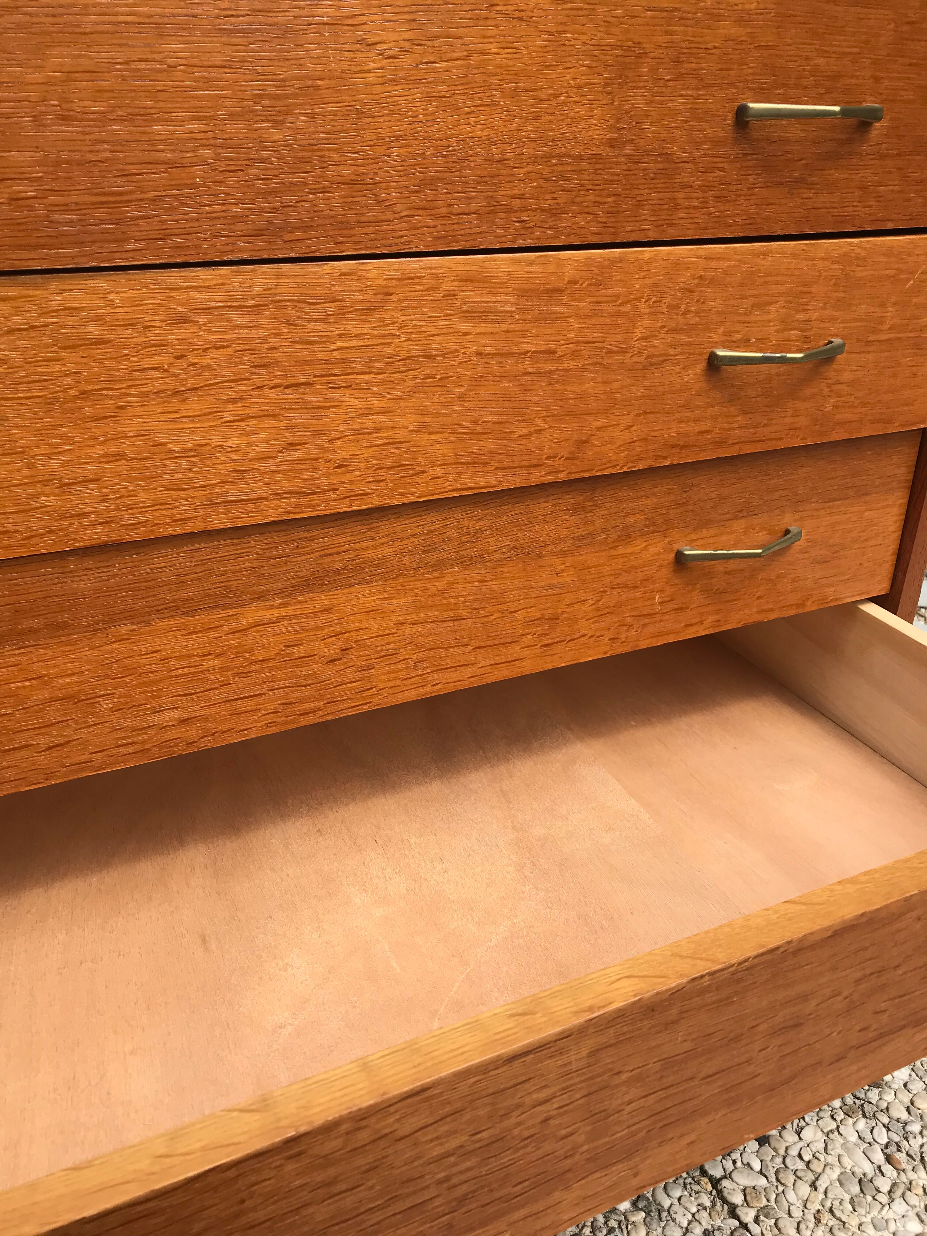 Vintage chest of drawers spindle feet