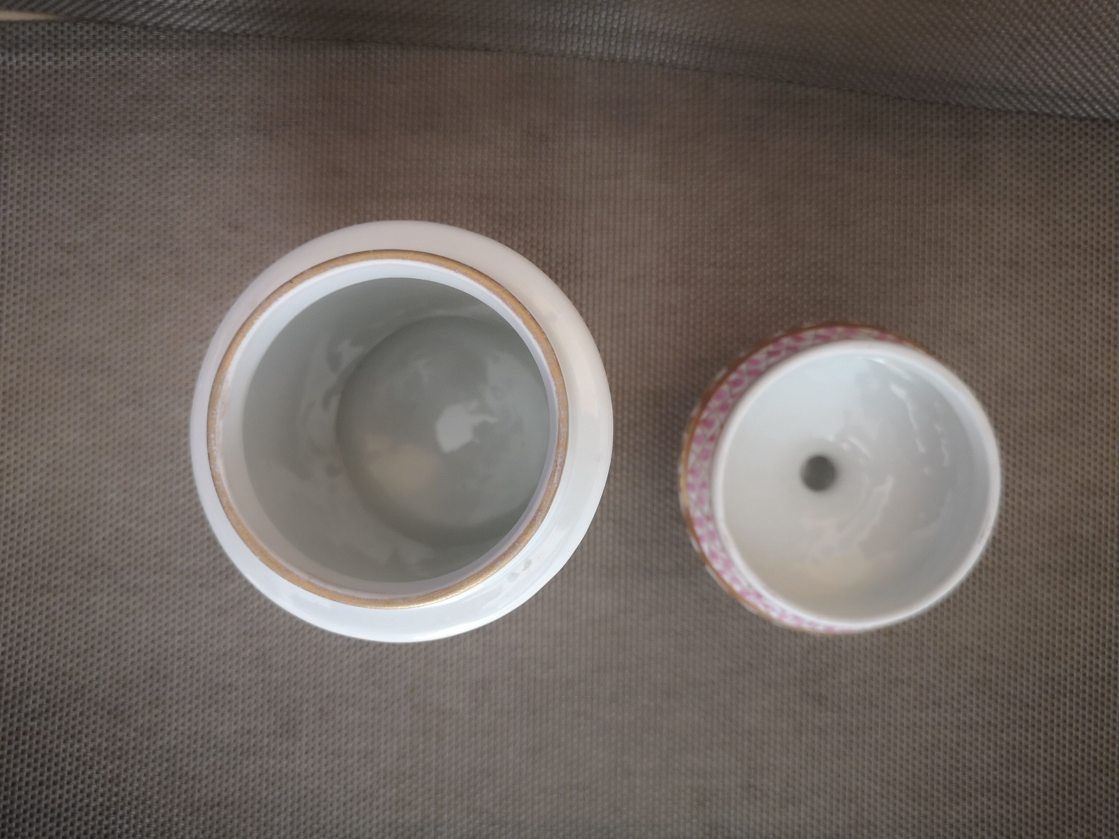 Apothecary pot - Porcelain of Paris - Saint Claude