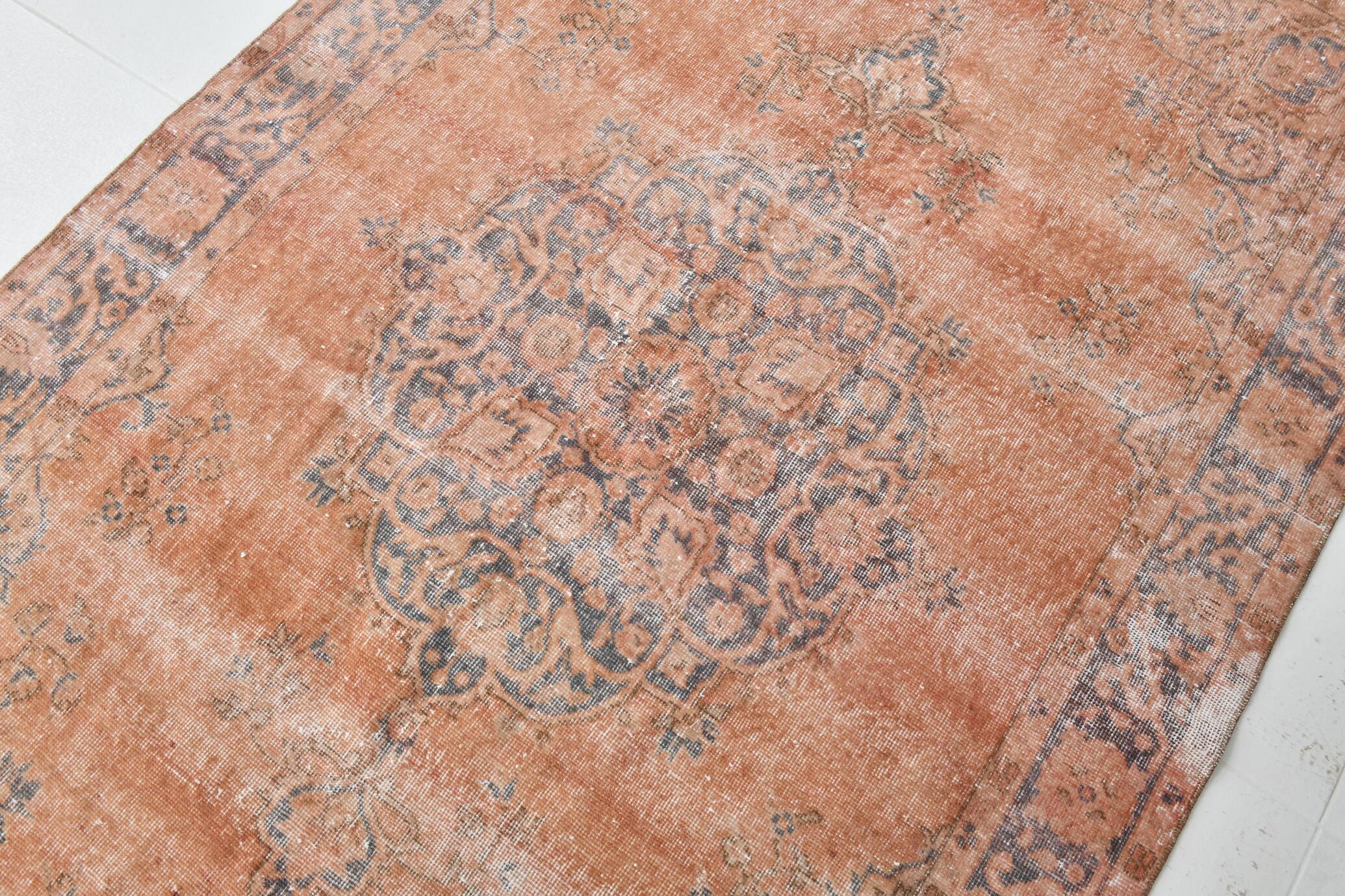 5'0 x 8'7 Ft Terracotta & Faded Blue Floral Vintage Persian Rug, 153x261 Cm