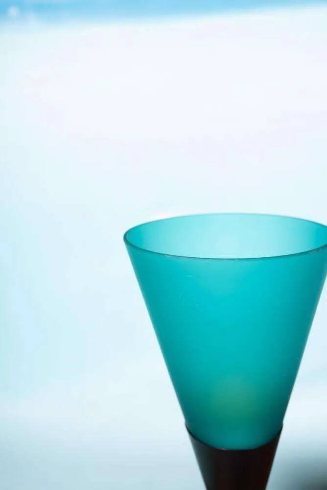 Vintage lamp from the 70s/80s, Memphis diabolo style.