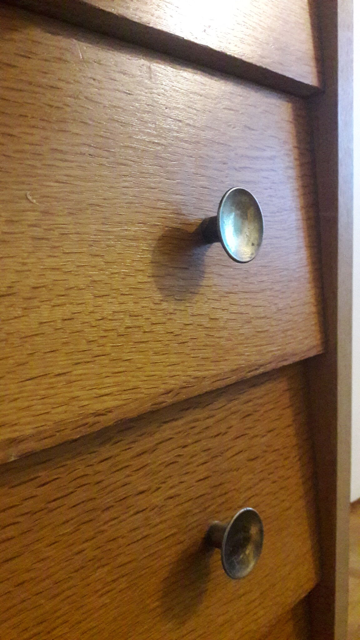 Scandinavian chest of drawers