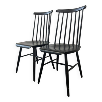 Ensemble de 2 chaises vintage noires à fuseaux en bois