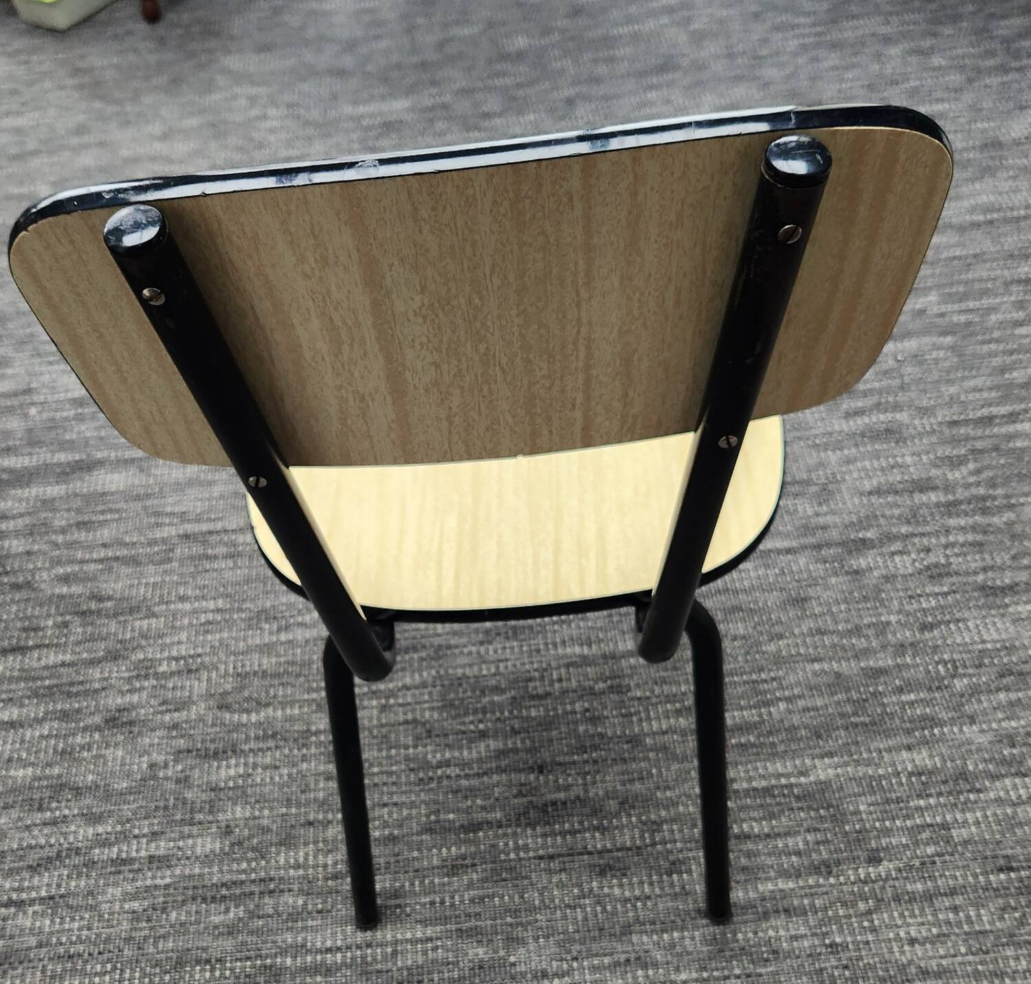 Chaise en formica vintage