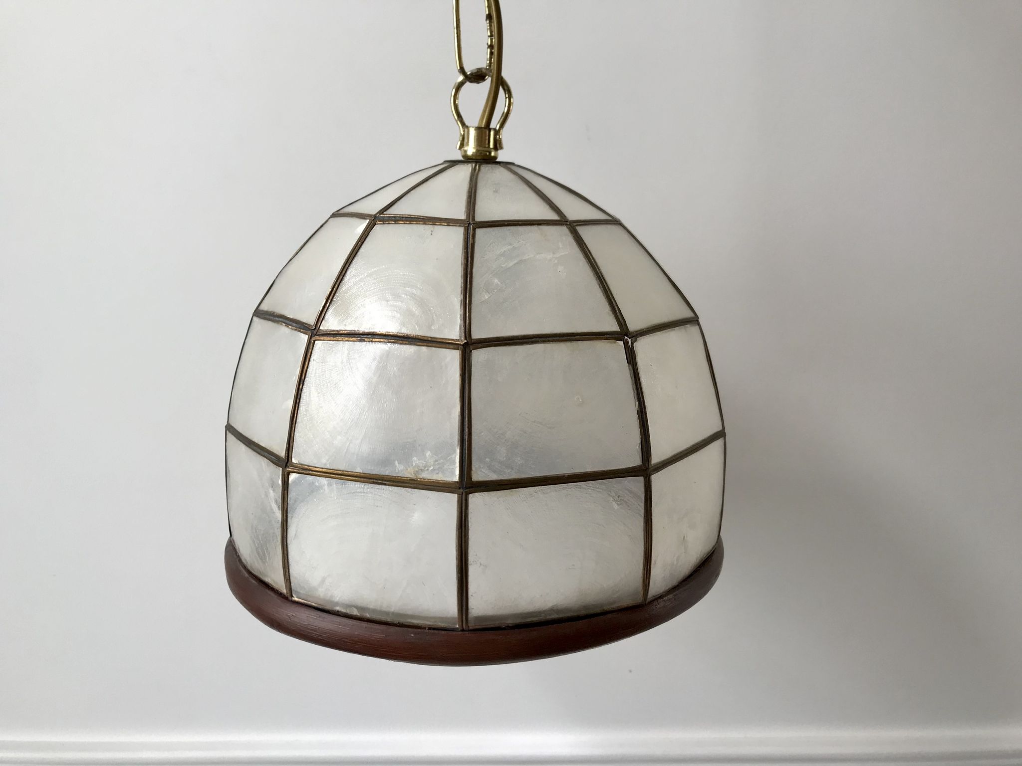 Suspension in mother-of-pearl and bamboo / wood 50s