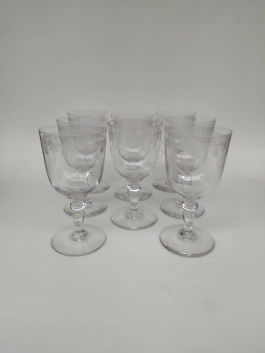8 large Baccarat crystal glasses, early 20th century.
