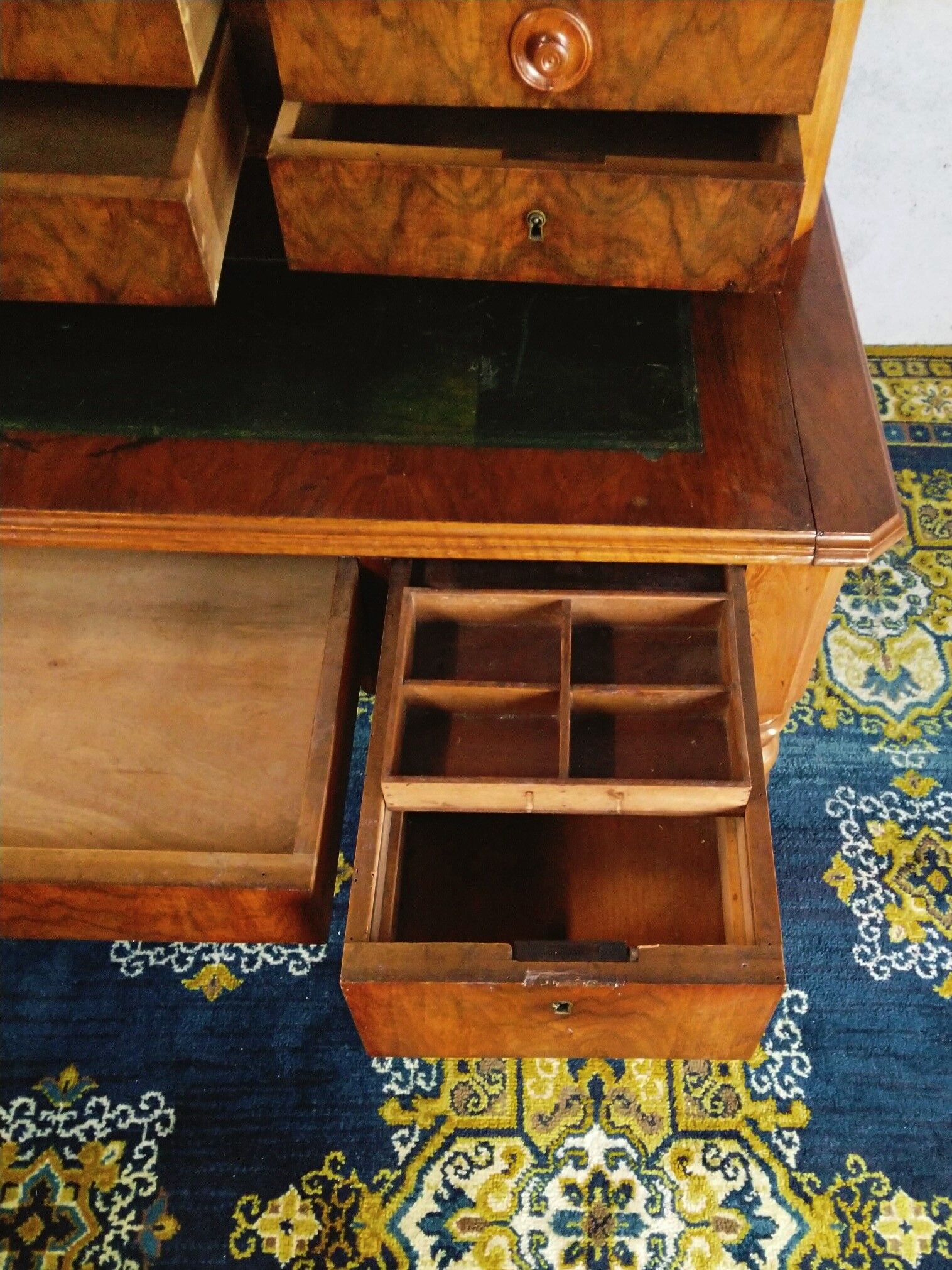 Louis Philippe desk in walnut bramble