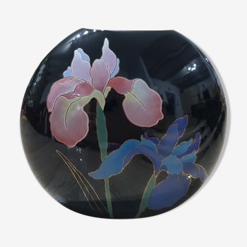 Vase noir rond décor japonisant d'Iris