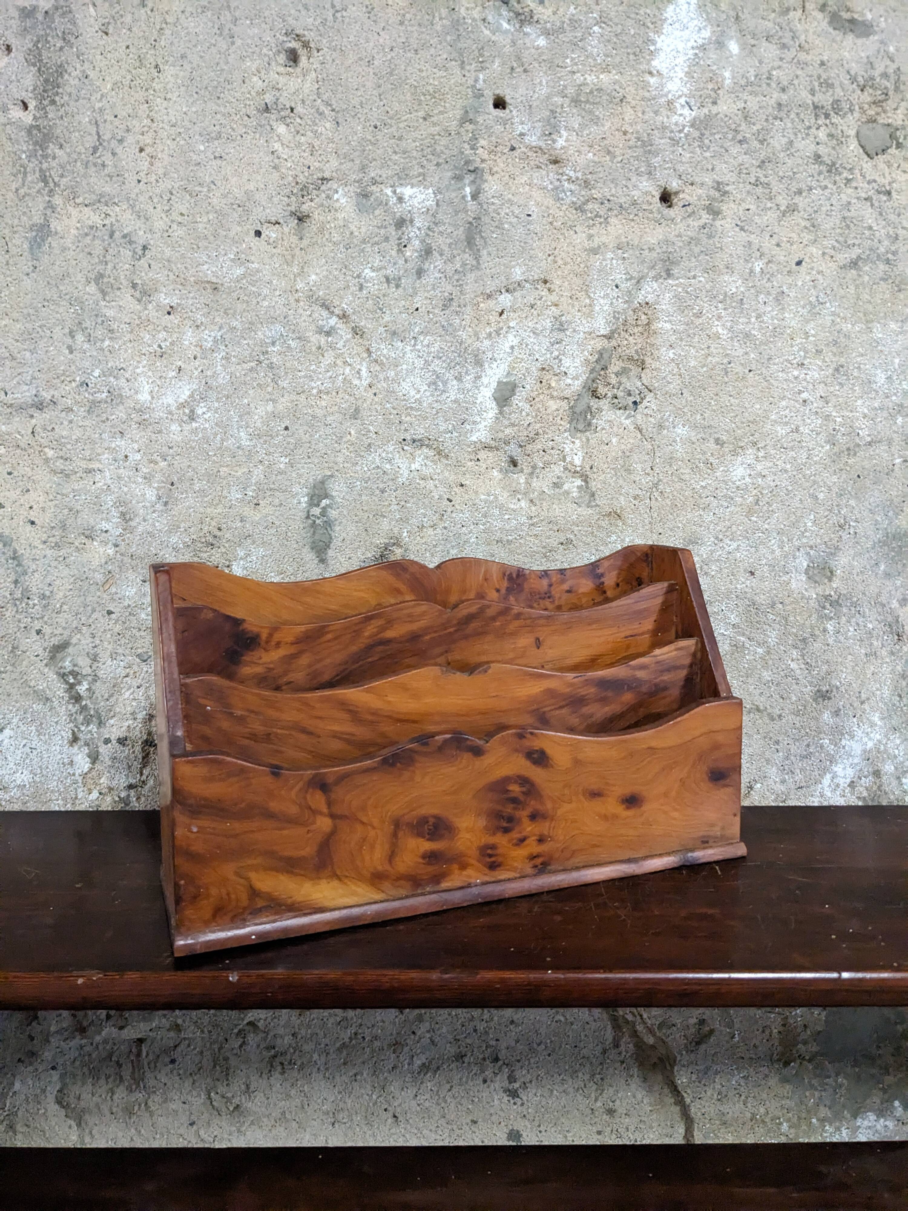 Thuja wood mail holder