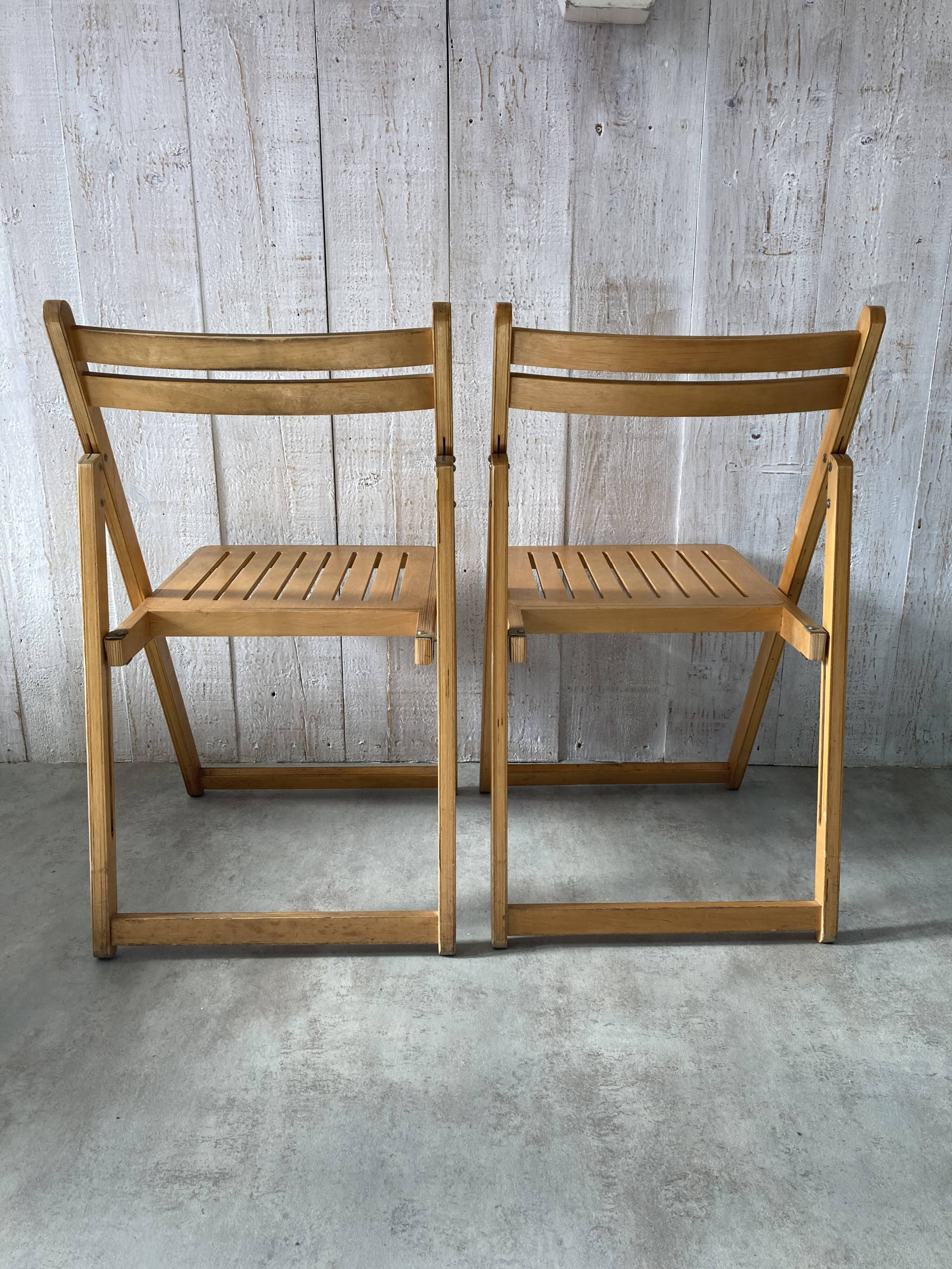 Pair of vintage folding chairs