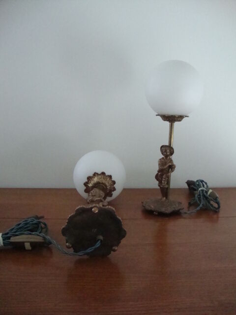 Pair of art deco lamps in gilded bronze