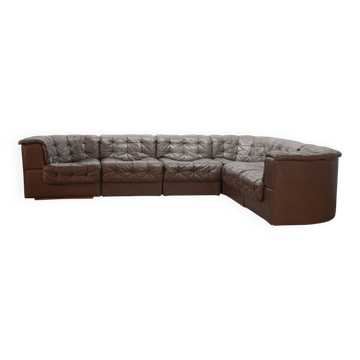 De Sede DS11 Patched Brown Leather Modular Sofa 6 Elements. Germany, 1970s