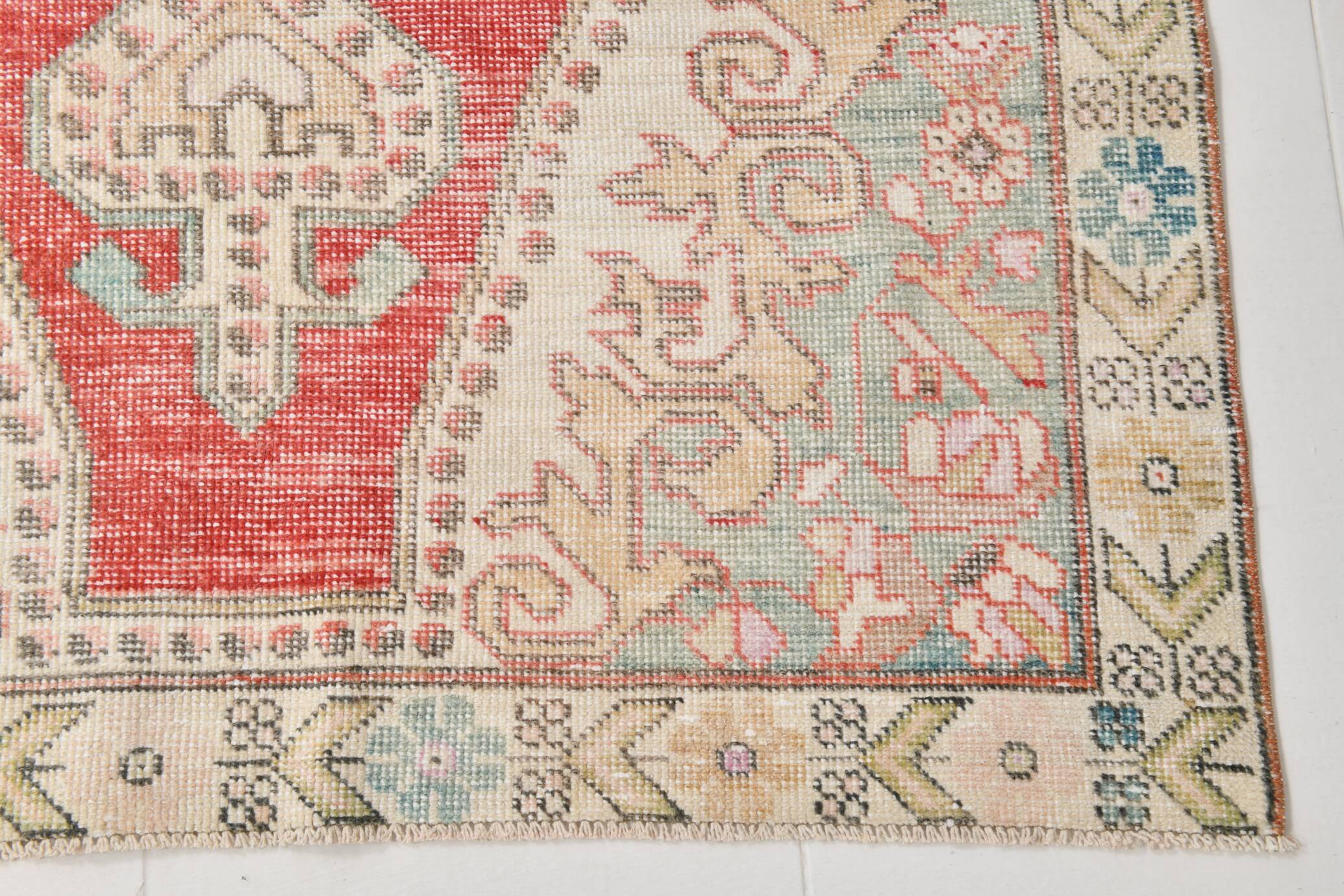 4x7 Red & Cream Antique Vintage Rug, 129x216Cm SK 22247