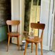 Paire de chaises en bois brut