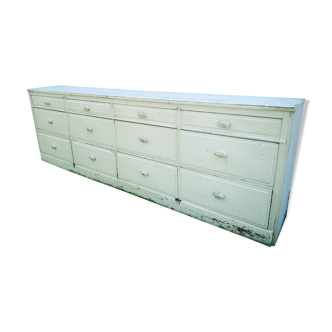 White craft furniture