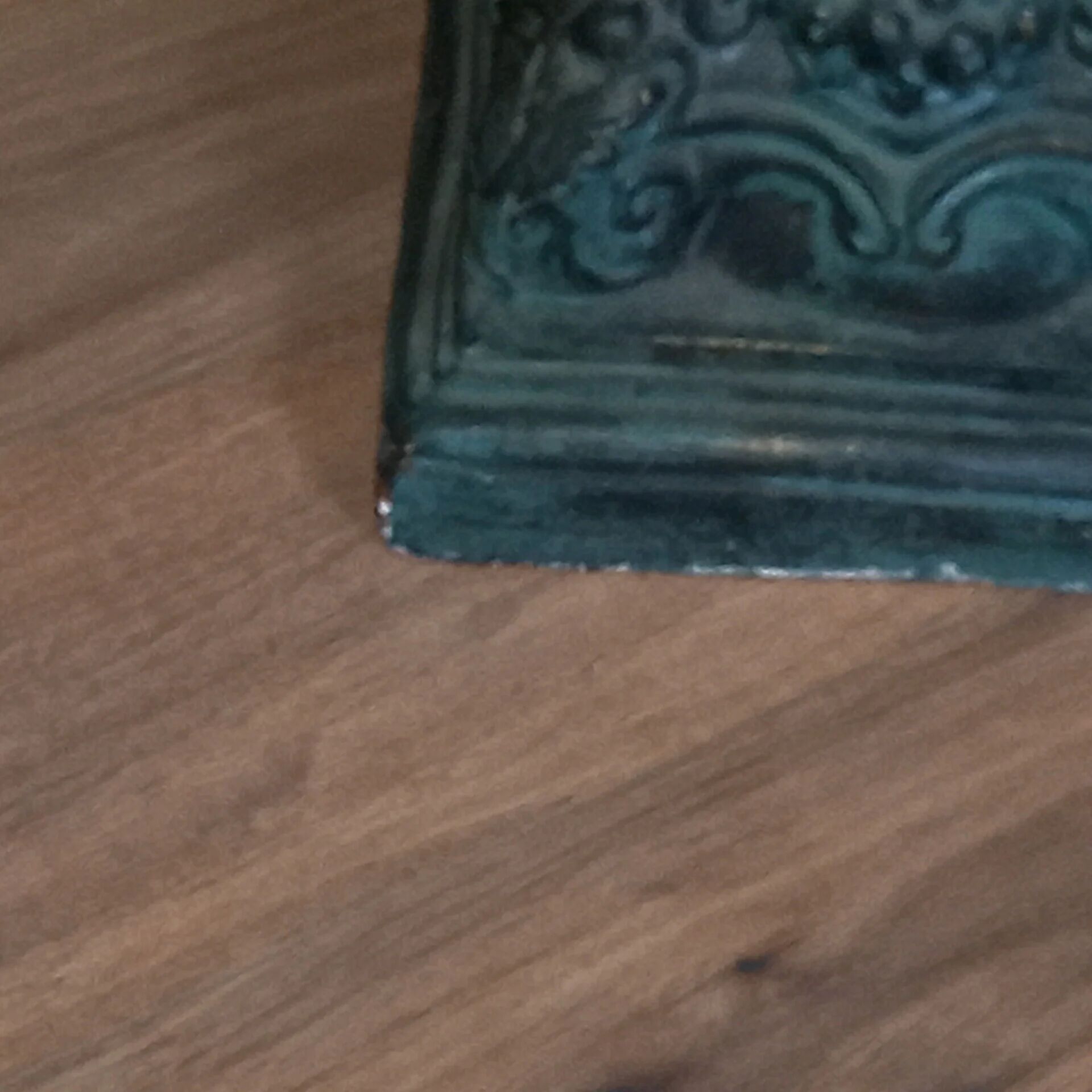Antique ceramic column faux bronze