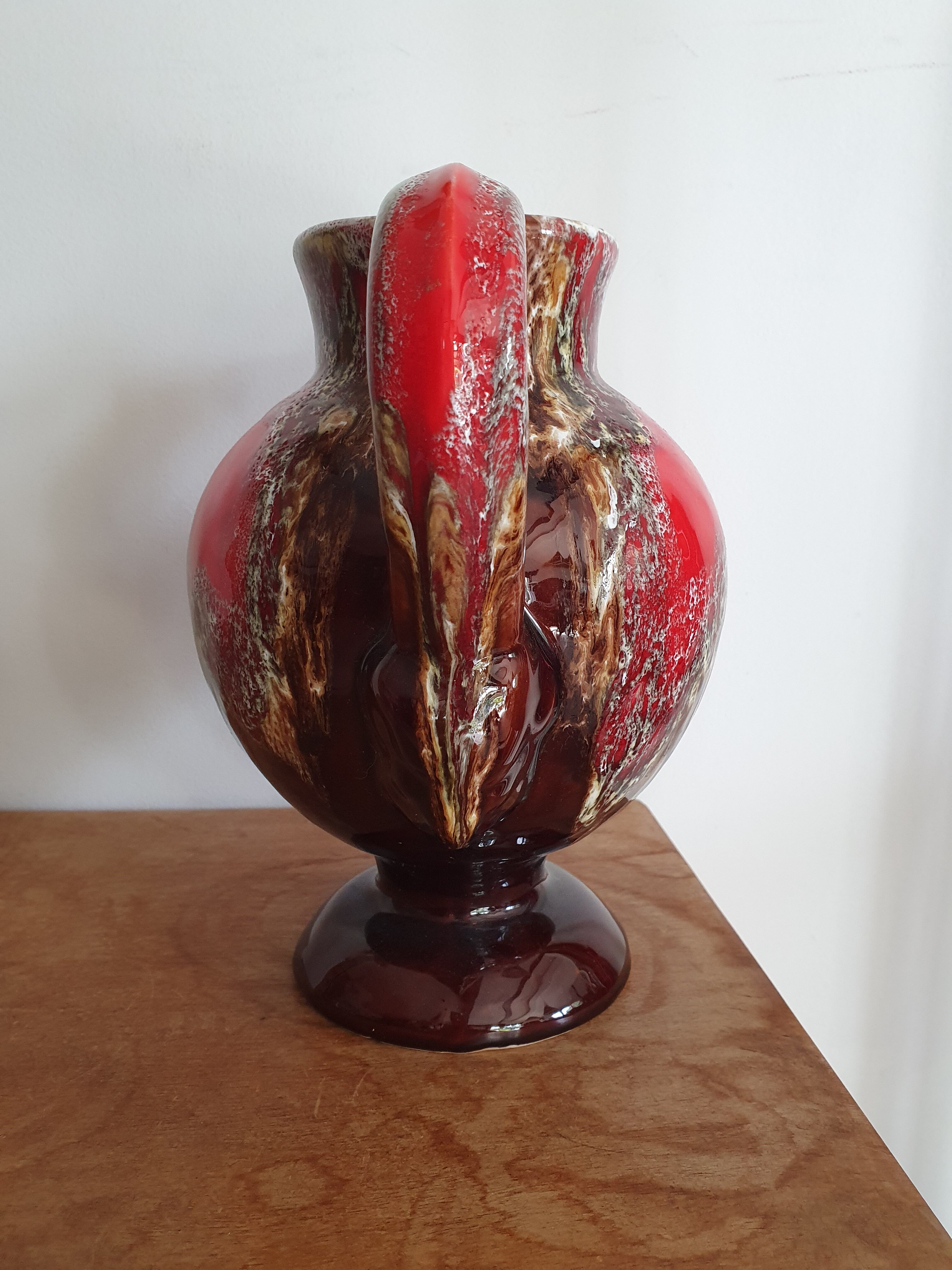 Vase / pitcher vallauris