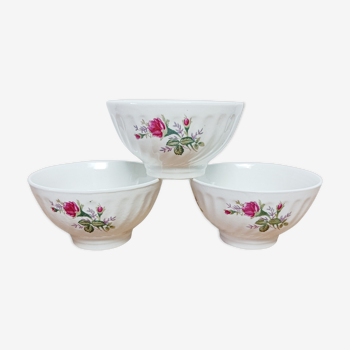 Set of 3 flowered old bowls