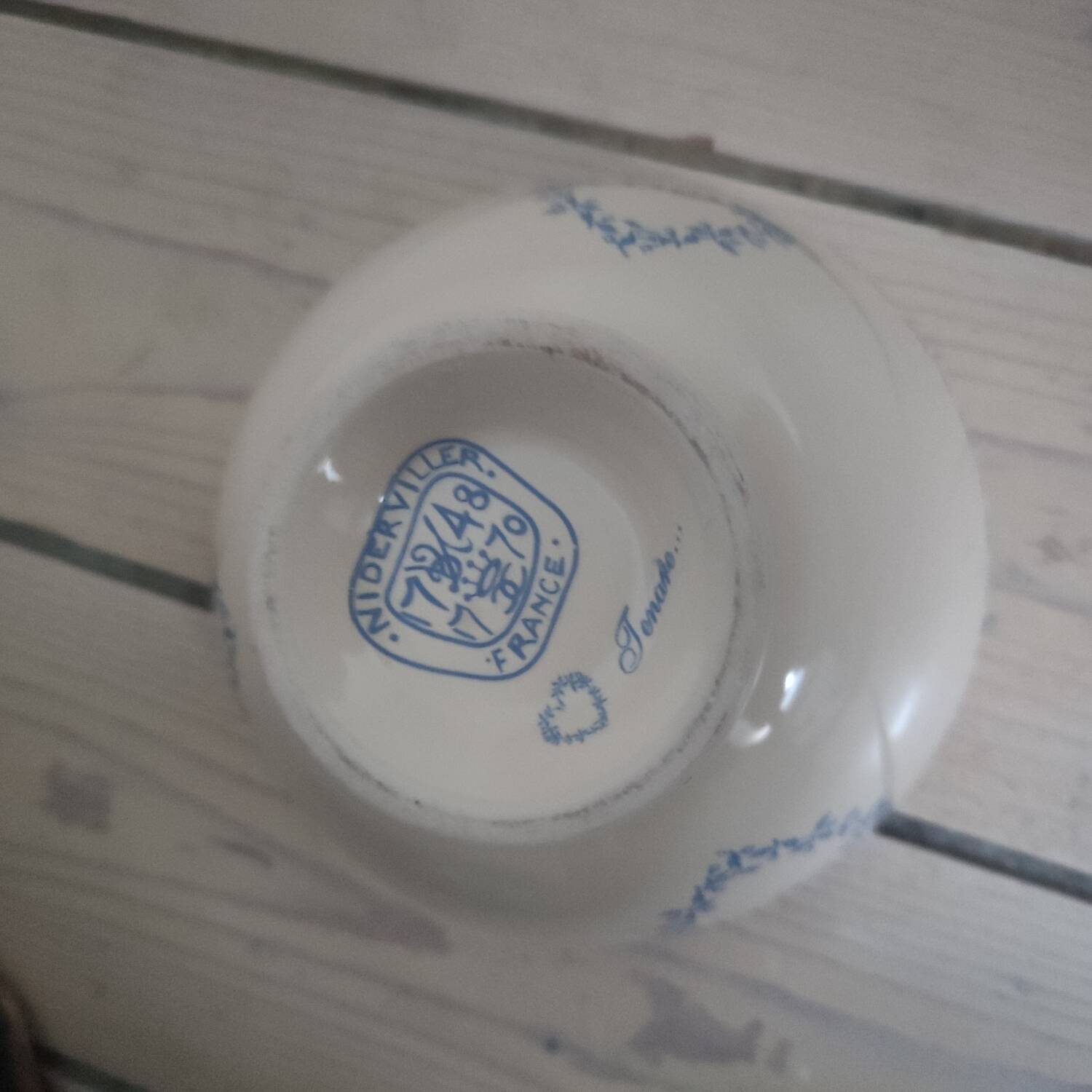 Niderviller iron earth bowl heart model cross stitch
