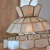 Mother-of-pearl and brass suspension