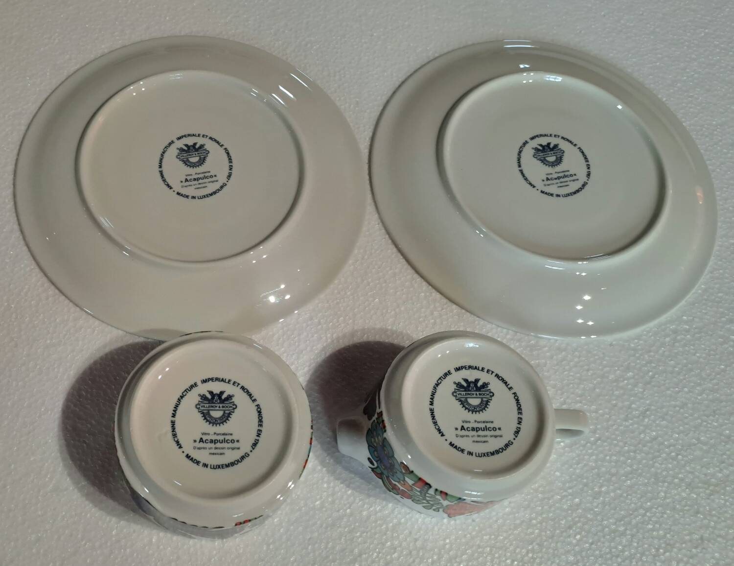 Villeroy and Boch Acapulco model ramekin creamer saucer set