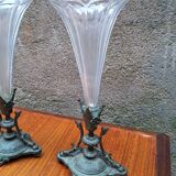 Pair of cornucopia vases in bronze and crystal, 19th century.