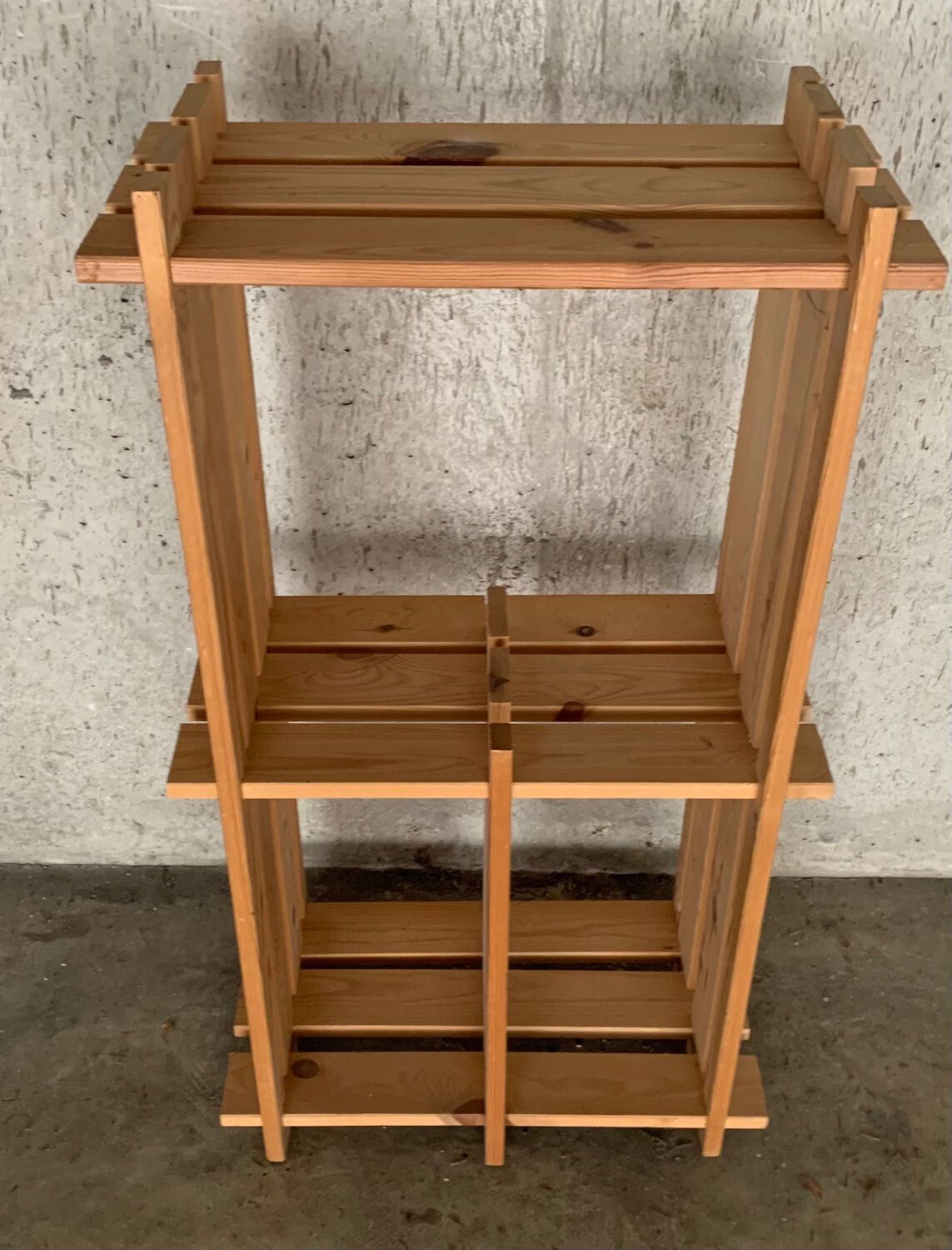 Wooden shelf to put down