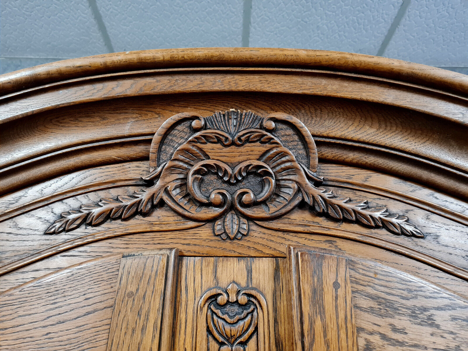 Louis XV style wardrobe with gendarme's hat in solid oak
