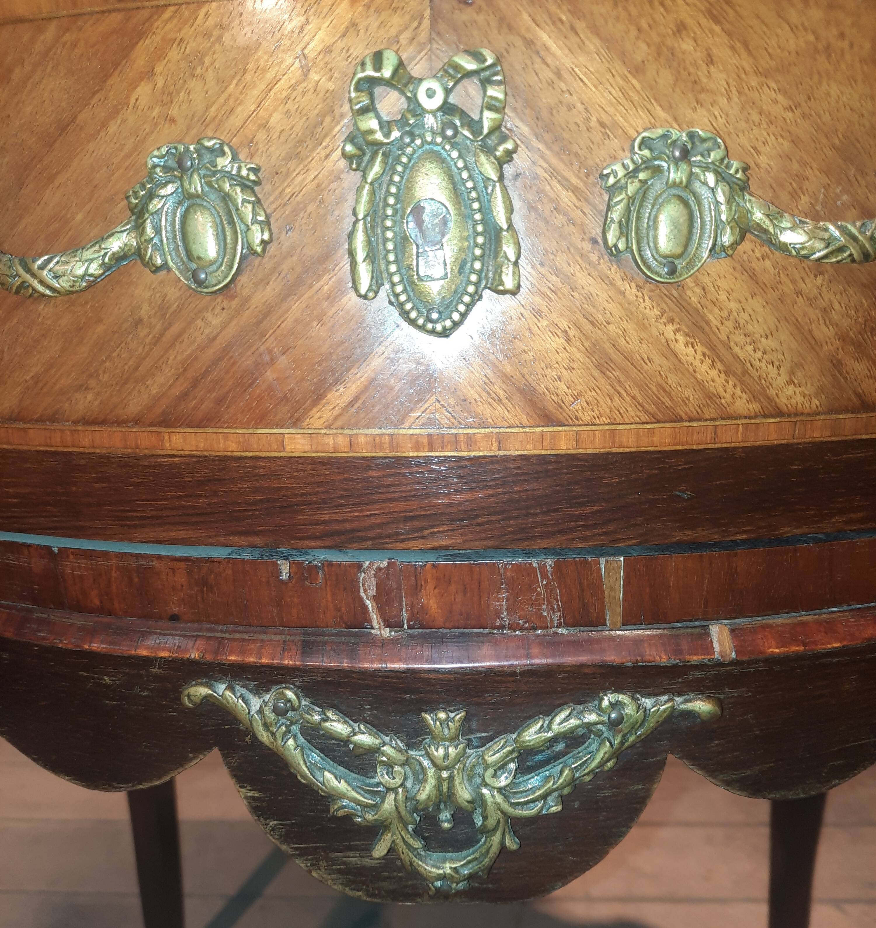 Commode tambour à porte  en plaquage