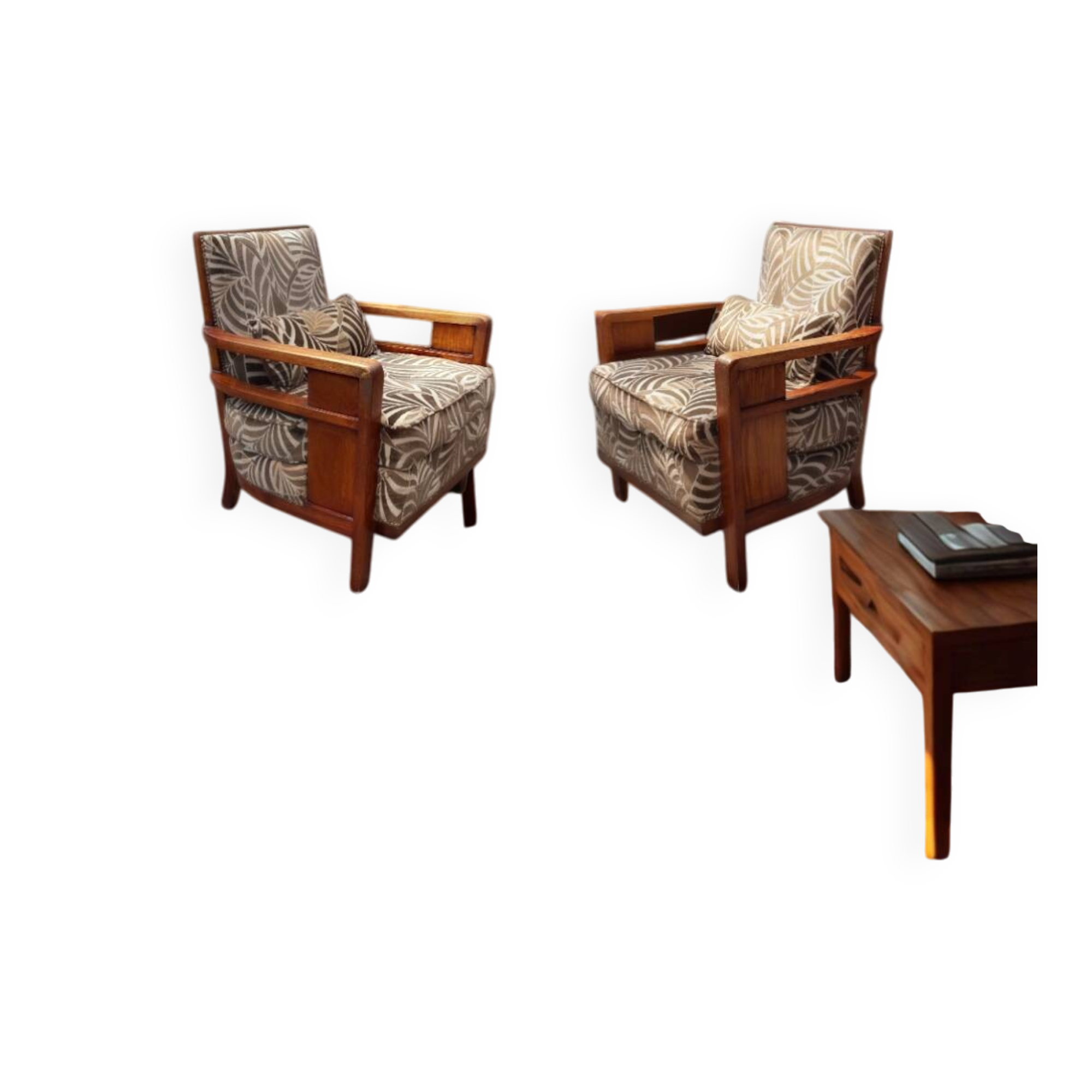 Pair of 1930s mahogany armchairs