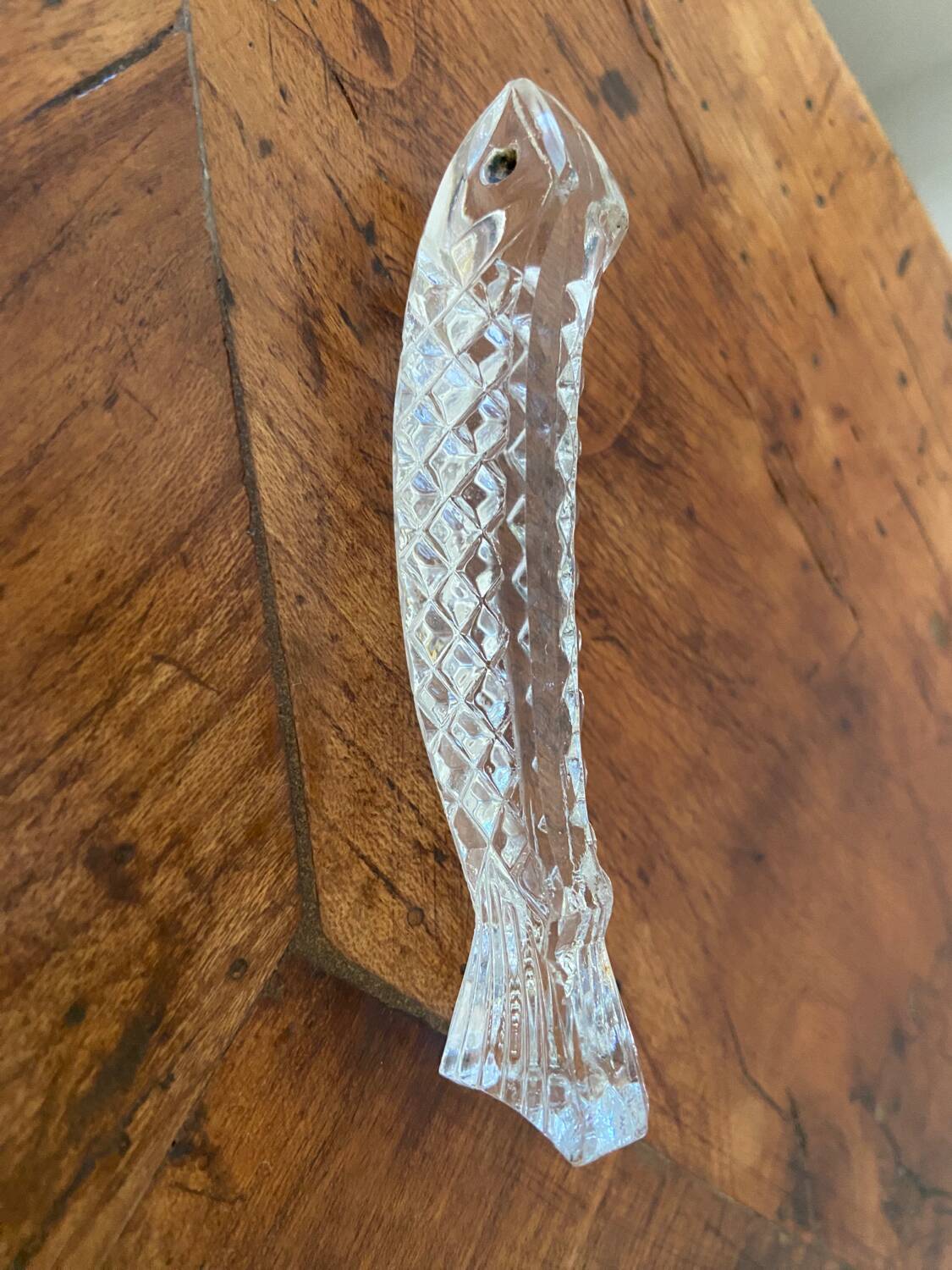 Cut crystal fish
