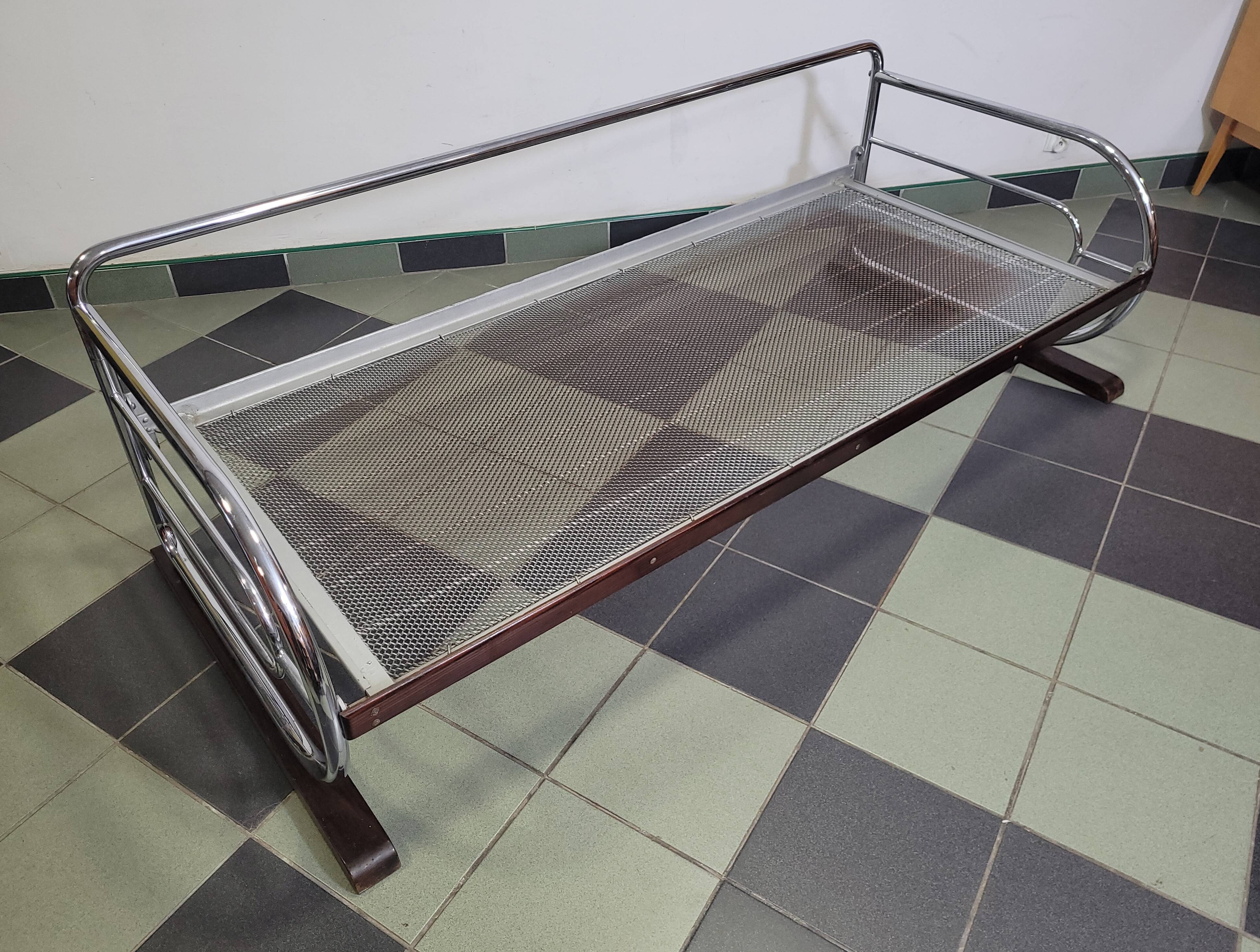 Bauhaus Chrome Sofa by Robert Slezak 1930'