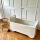 Lit bébé années 50 rénové et son matelas
