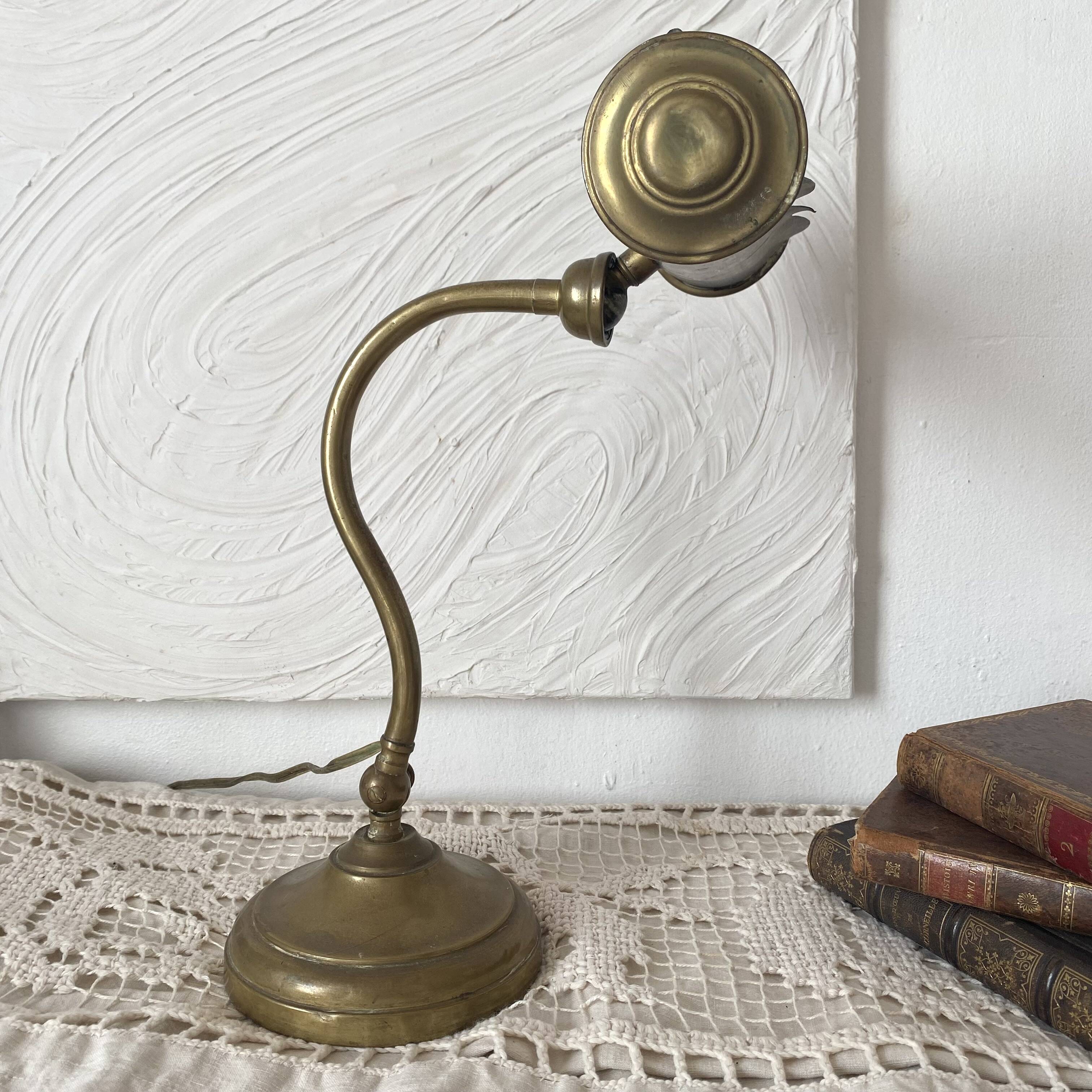 Antique brass notary lamp, adjustable desk lamp