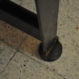 LC4 long chair in foal by Le Corbusier for Cassina