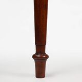 Table d'appoint anglaise élégante du milieu du XIXe siècle en bois massif