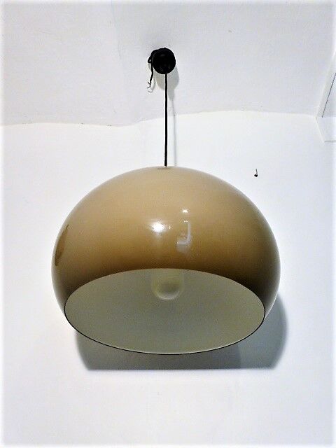 Guzzini design hanging lamp, made by Meblo in the 1970