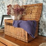 Wicker basket