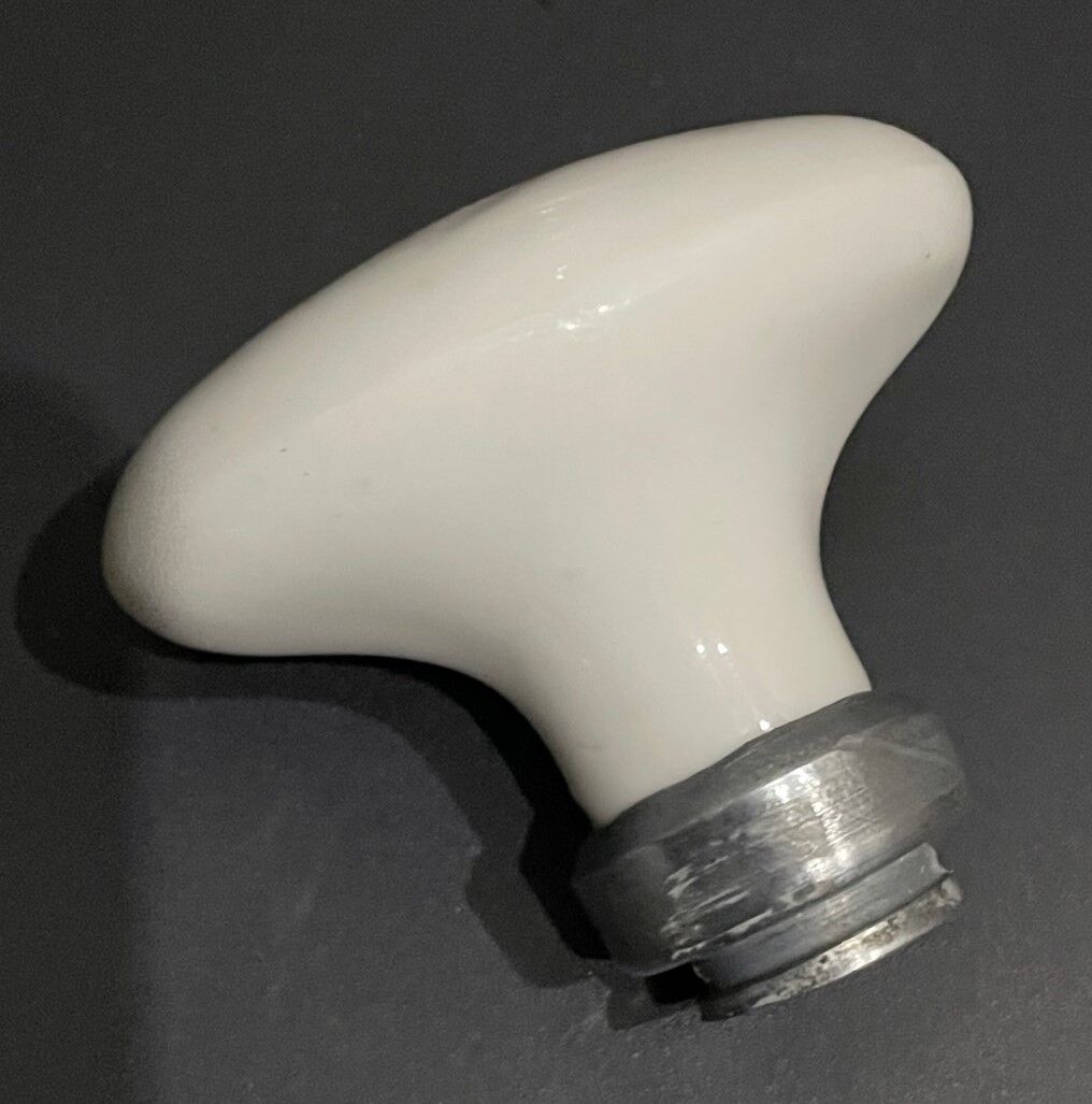 Porcelain handles