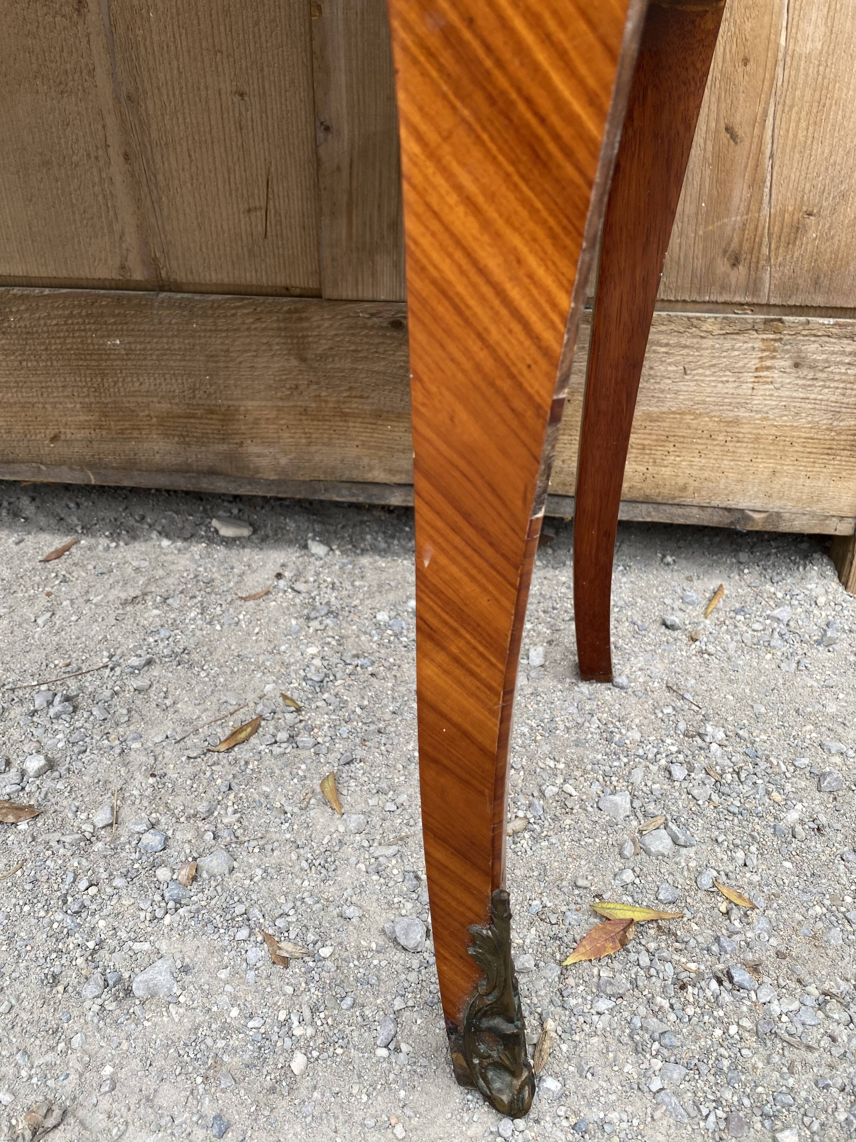 Chest of drawers Louis XV