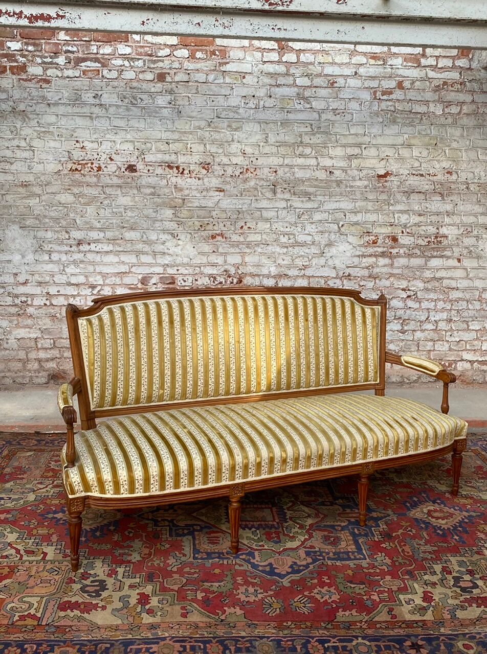 Beech Sofa Period Louis XVI XVIII Th Century