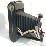 old KODAK junior six-20 series II camera with original box