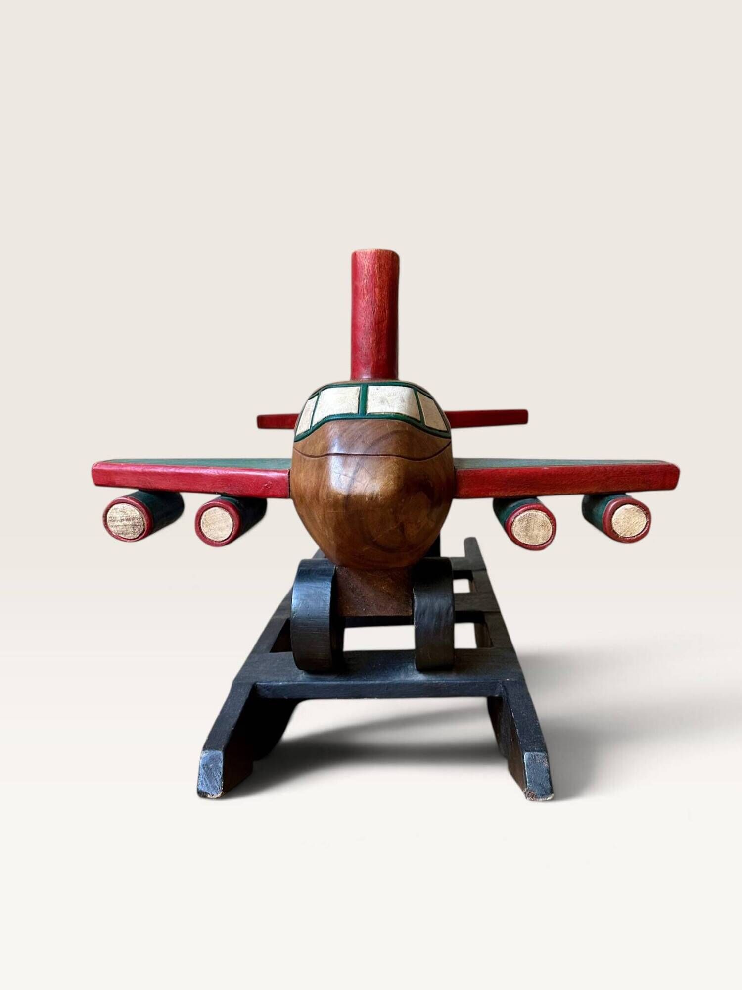 Avion à bascule en bois