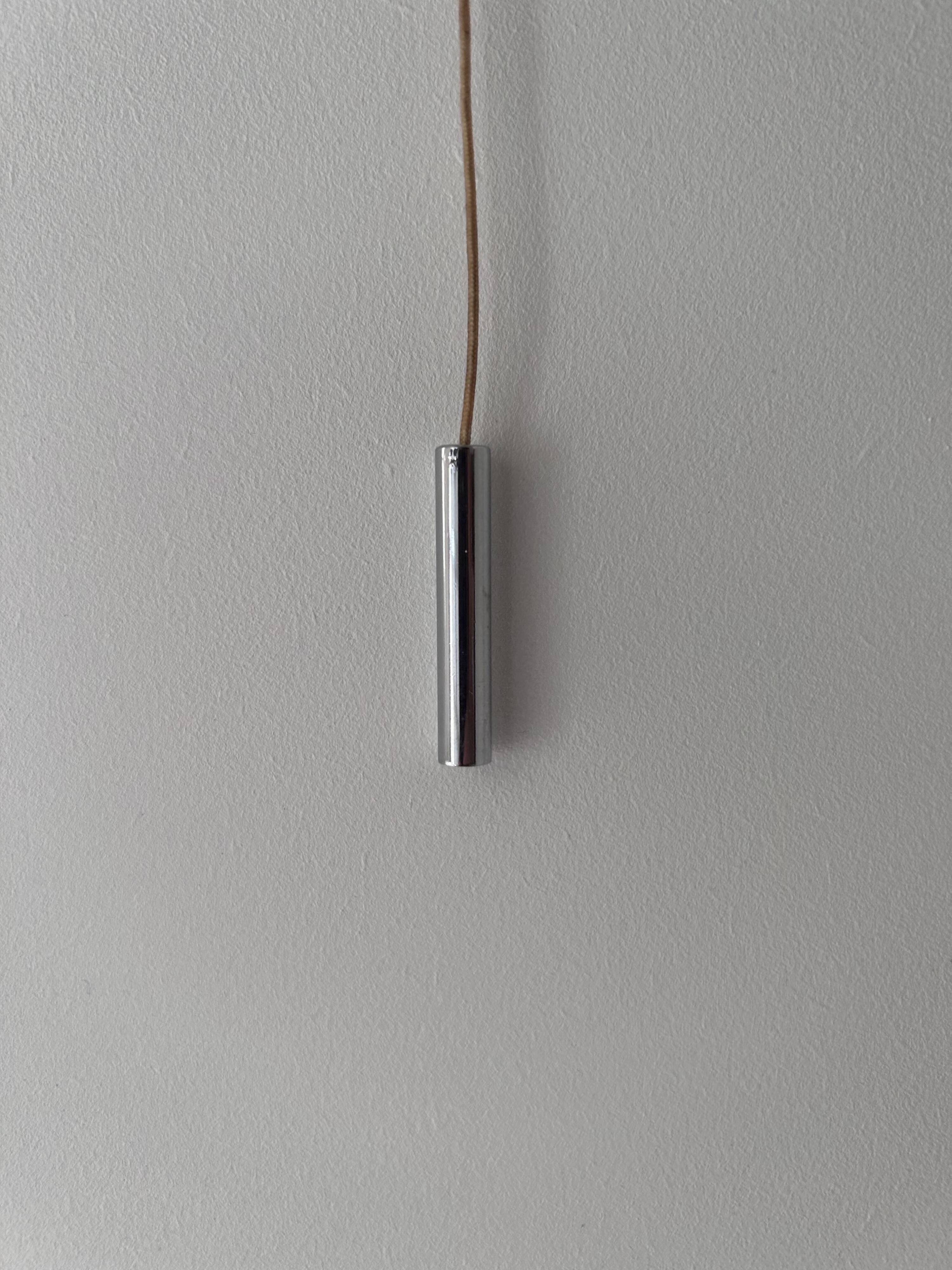 Applique vintage, chrome et opaline, France 1970