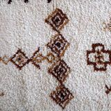 Vintage moroccan rug berber handmade 74cm x 136cm 1970s