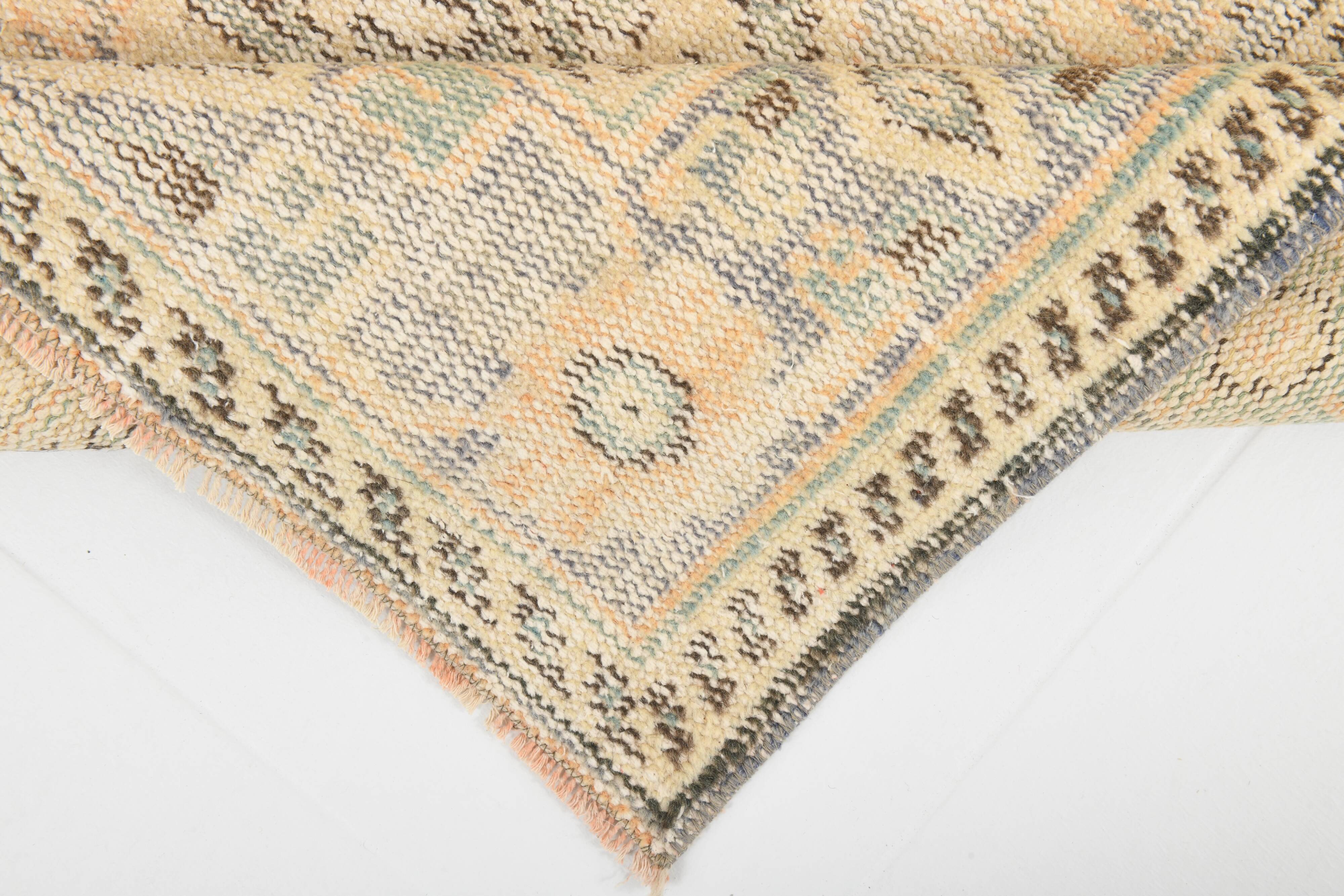 6x9 Peach Orange & Cream Geometric Vintage Rug, 179x288Cm