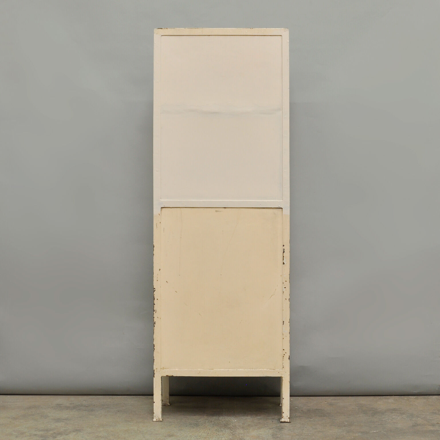 Showcase medical 1940 s